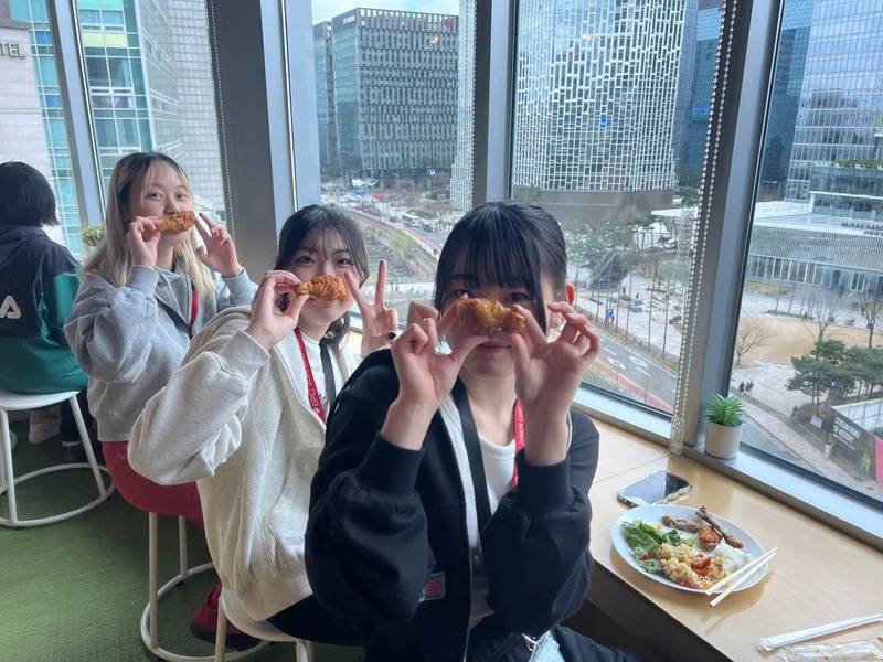 滞在中の食事風景