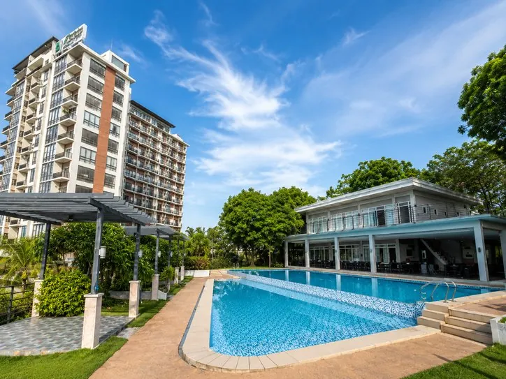 宿泊・授業会場のONE TECTONA HOTEL