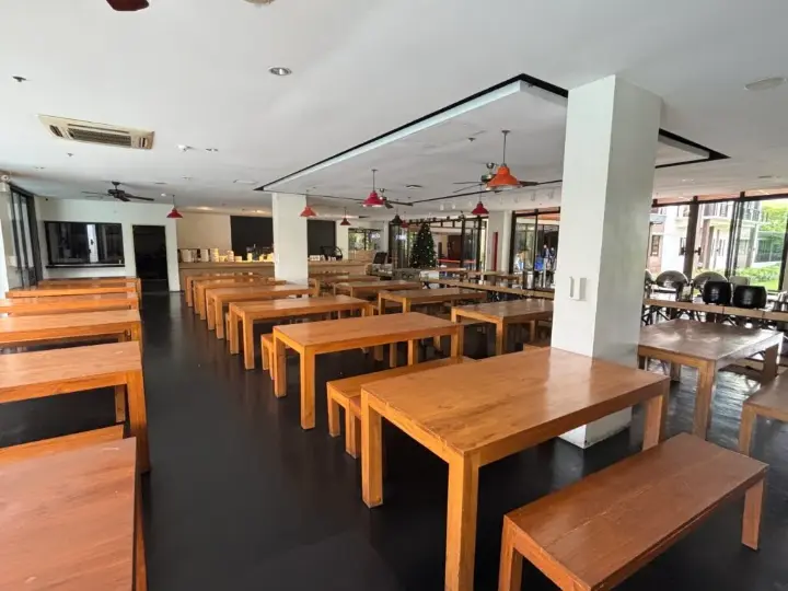 EV Academy 食堂・食事