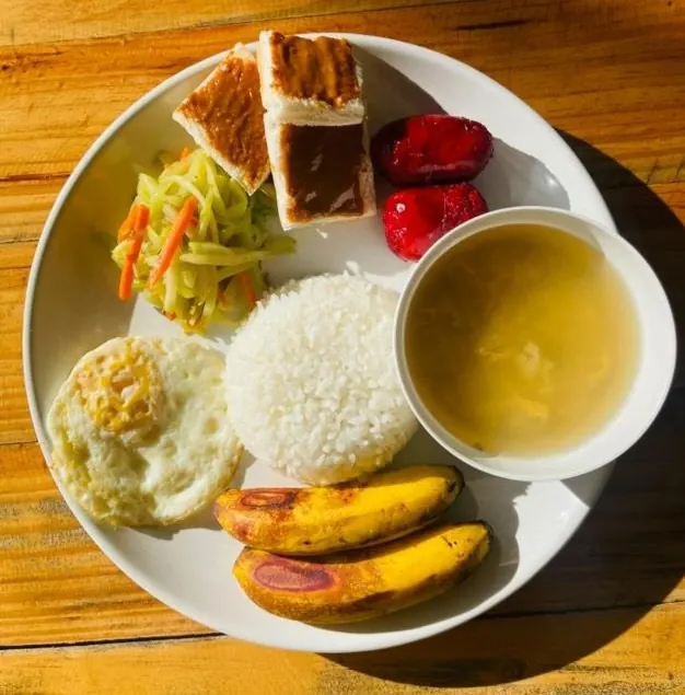 BECI EOP Campus 食事の一例