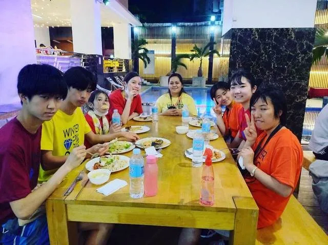 Global Language Cebu（GLC） 学生の交流風景