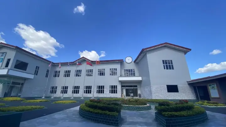 SMEAG Global School（Tarlac） 学生寮の外観