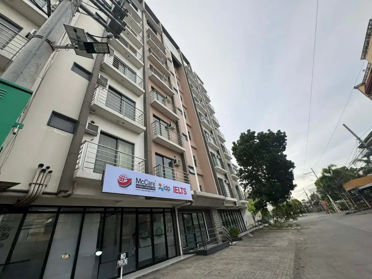 WE Academy Iloilo 校舎外観