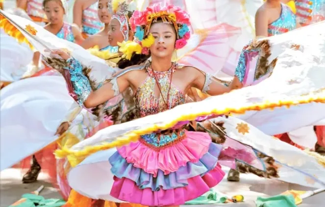 フィリピン フィエスタ(お祭)|パナグベンガ フラワーフェスティバル(Panagbenga Flow