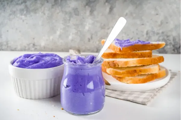 フィリピン オススメ土産 10選(食べ物編)|3. ウベ・ハラヤ(Ube Halaya)