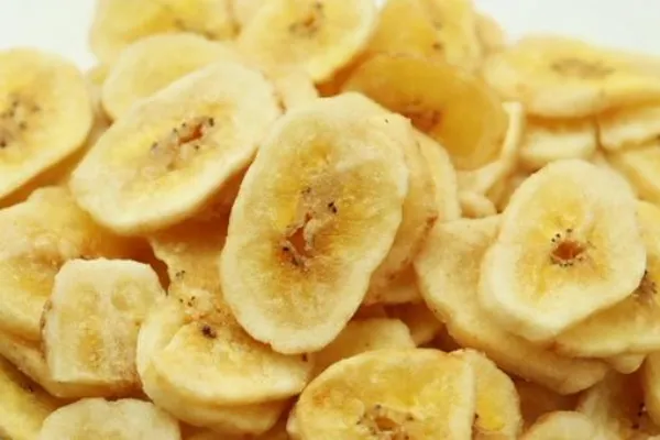 フィリピン オススメ土産 10選(食べ物編)|7. バナナチップス(Banana Chips)